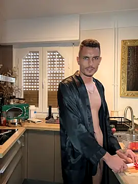 WildFlame2525 online show from 13, 10, 2025