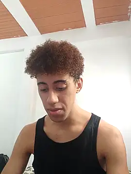 Snapshot of The_boy_good chatting on 14, 10, 2025 The boy good online show from 14, 10, 2025