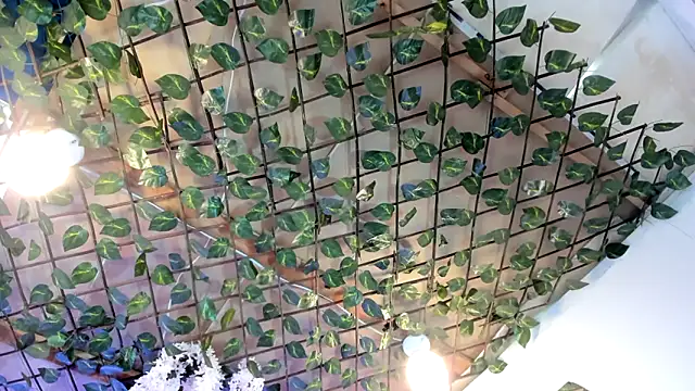 Snapshot of Spicymixxx06 chatting on 6, 10, 2025 Spicymixxx06 online show from 6, 10, 2025