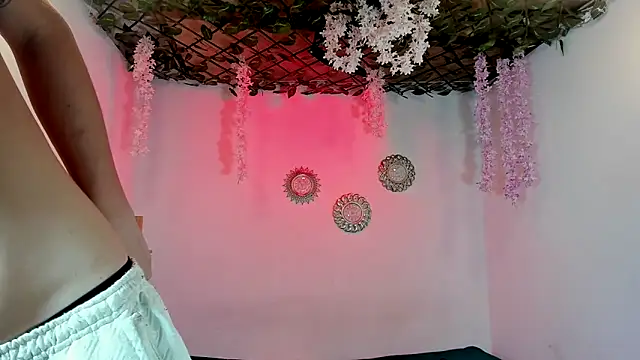 Snapshot of Spicymixxx06 chatting on 31, 3, 2026 Spicymixxx06 online show from 31, 3, 2026