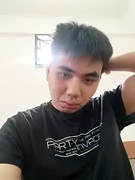 Snapshot of henry9933 chatting on 28, 9, 2025 henry9933 online show from 28, 9, 2025