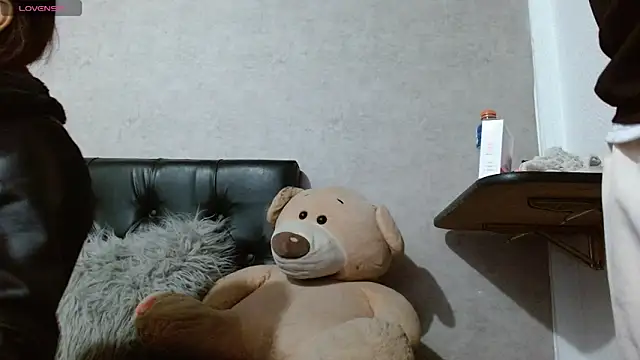 Snapshot of zahara_velour chatting on 7, 10, 2025 zahara velour online show from 7, 10, 2025