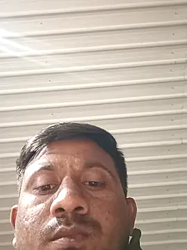 SlipperyRebound0 online show from 15, 12, 2025