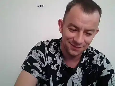 Snapshot of VanBeatPL chatting on 9, 10, 2025 VanBeatPL online show from 9, 10, 2025