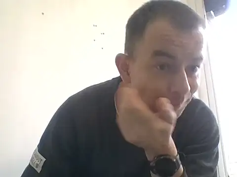 Snapshot of VanBeatPL chatting on 17, 10, 2025 VanBeatPL online show from 17, 10, 2025