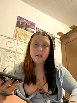 SweetieLina online show from 12, 10, 2025