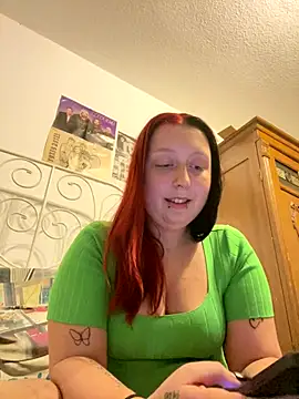 SweetieLina online show from 16, 10, 2025