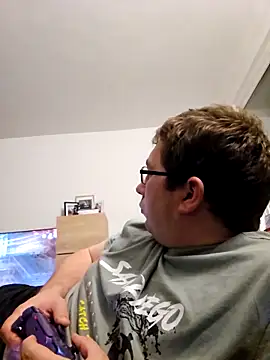 Snapshot of stivi2526 chatting on 29, 9, 2025 stivi2526 online show from 29, 9, 2025