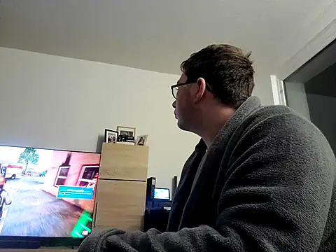 Snapshot of stivi2526 chatting on 19, 11, 2025 stivi2526 online show from 19, 11, 2025