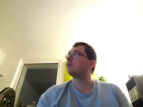 Snapshot of stivi2526 chatting on 26, 11, 2025 stivi2526 online show from 26, 11, 2025