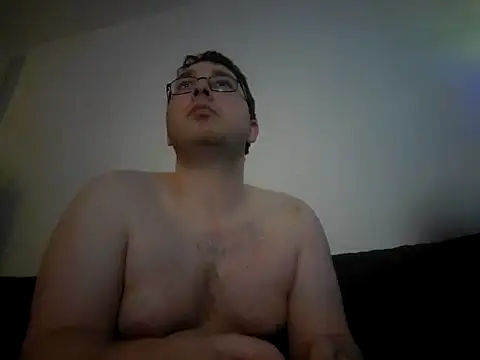 Snapshot of stivi2526 chatting on 18, 12, 2025 stivi2526 online show from 18, 12, 2025