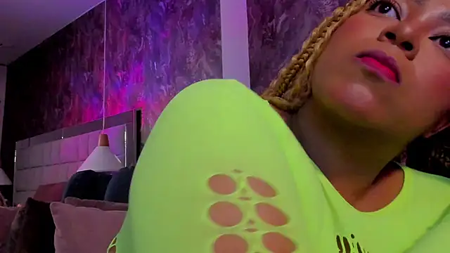 Fenty melo online show from 17, 11, 2025