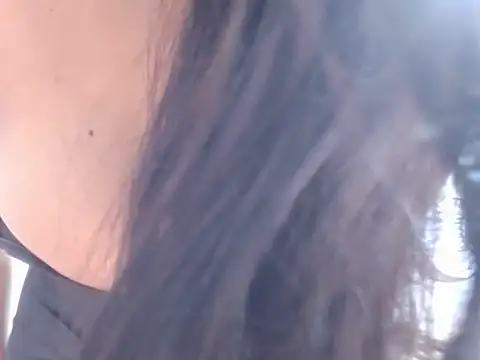 moon cute19 online show from 3, 10, 2025