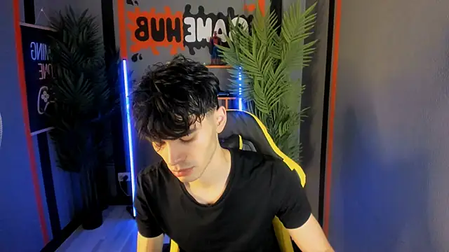 Snapshot of JaremyHarris chatting on 28, 11, 2025 JaremyHarris online show from 28, 11, 2025