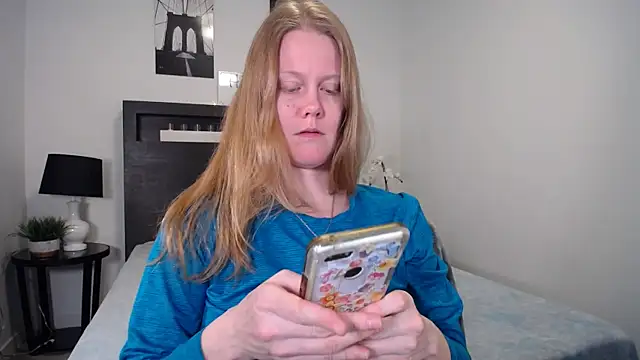 Snapshot of naughtyfox89 chatting on 3, 3, 2026 naughtyfox89 online show from 3, 3, 2026