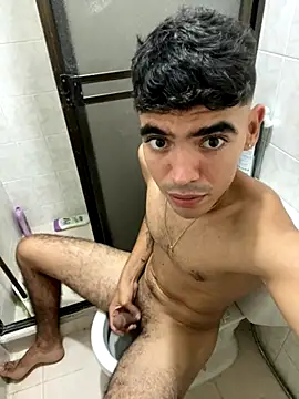 Snapshot of candyhunter chatting on 22, 12, 2025 candyhunter online show from 22, 12, 2025