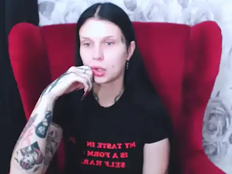 VenomDoll online show from 23, 10, 2025