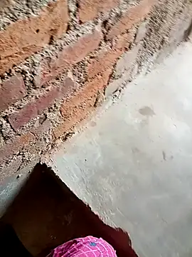 Snapshot of Hotty_ruvi chatting on 13, 10, 2025 Hotty ruvi online show from 13, 10, 2025