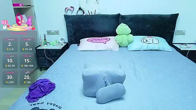 Snapshot of tiantian-520 chatting on 17, 10, 2025 tiantian-520 online show from 17, 10, 2025