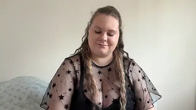 Snapshot of BriannaFlirty chatting on 4, 11, 2025 BriannaFlirty online show from 4, 11, 2025