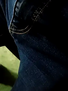 Snapshot of Mssbig chatting on 18, 11, 2025 Mssbig online show from 18, 11, 2025