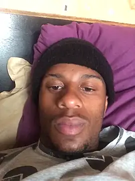 Snapshot of Awelarn chatting on 30, 10, 2025 Awelarn online show from 30, 10, 2025