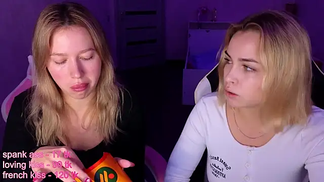 stefany and bettany online show from 30, 10, 2025