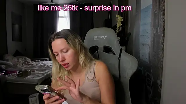 Snapshot of stefany_and_bettany chatting on 7, 7, 2026 stefany and bettany online show from 7, 7, 2026