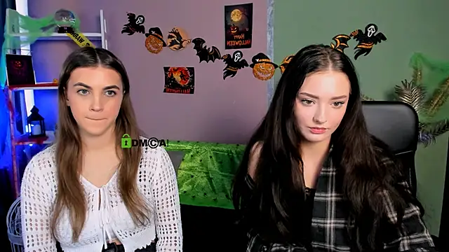 Snapshot of lina_fox12 chatting on 3, 11, 2025 lina fox12 online show from 3, 11, 2025