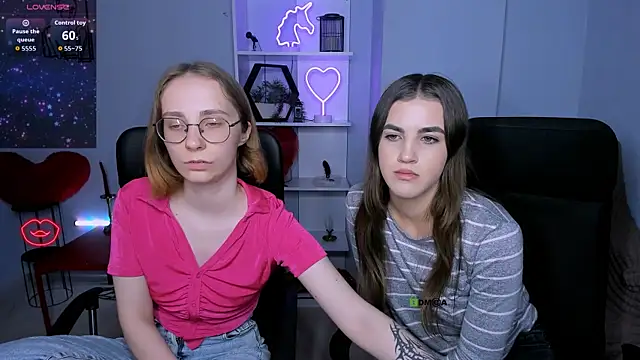 Snapshot of lina_fox12 chatting on 16, 11, 2025 lina fox12 online show from 16, 11, 2025