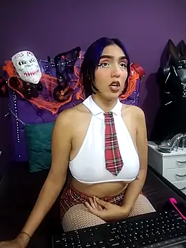 Snapshot of Sophie-dbs chatting on 31, 10, 2025 Sophie-dbs online show from 31, 10, 2025