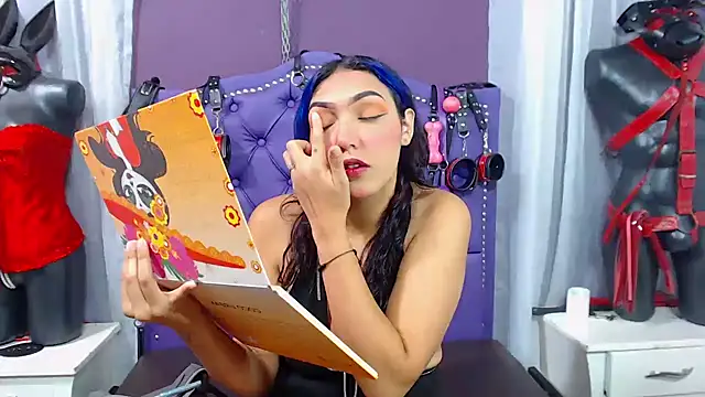 Snapshot of Sophie-dbs chatting on 25, 11, 2025 Sophie-dbs online show from 25, 11, 2025