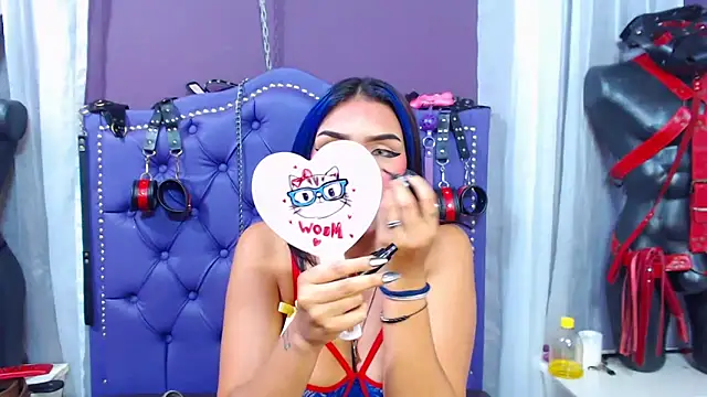 Snapshot of Sophie-dbs chatting on 1, 12, 2025 Sophie-dbs online show from 1, 12, 2025