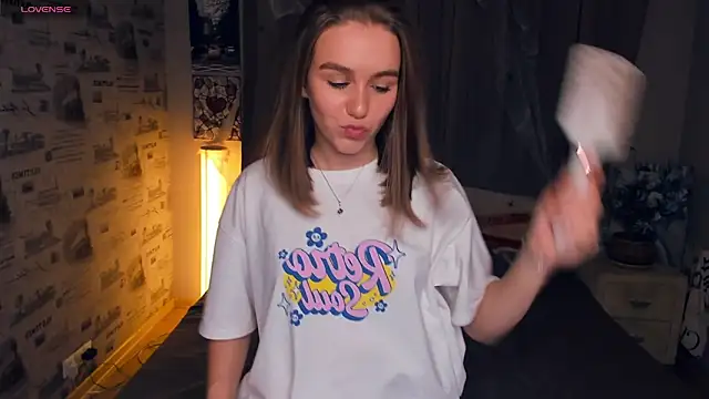 TienKnous online show from 9, 11, 2025