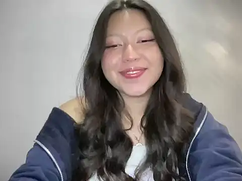 Snapshot of Rachel_James__ chatting on 30, 10, 2025 Rachel James   online show from 30, 10, 2025