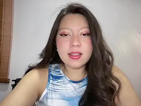 Snapshot of Rachel_James__ chatting on 9, 11, 2025 Rachel James online show from 9, 11, 2025