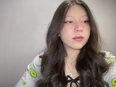 Snapshot of Rachel_James__ chatting on 27, 11, 2025 Rachel James online show from 27, 11, 2025