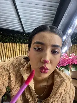 Snapshot of cloe_taylor__ chatting on 1, 11, 2025 cloe taylor online show from 1, 11, 2025