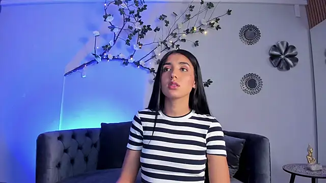 Snapshot of cloe_taylor__ chatting on 3, 11, 2025 cloe taylor online show from 3, 11, 2025