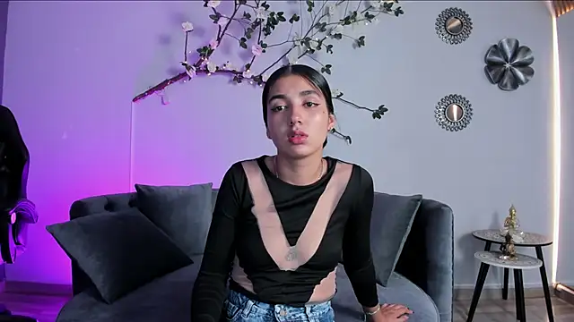 Snapshot of cloe_taylor__ chatting on 23, 11, 2025 cloe taylor online show from 23, 11, 2025