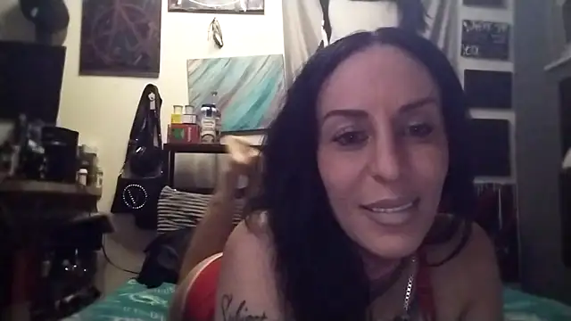 Snapshot of inkdhollow1 chatting on 5, 10, 2025 inkdhollow1 online show from 5, 10, 2025