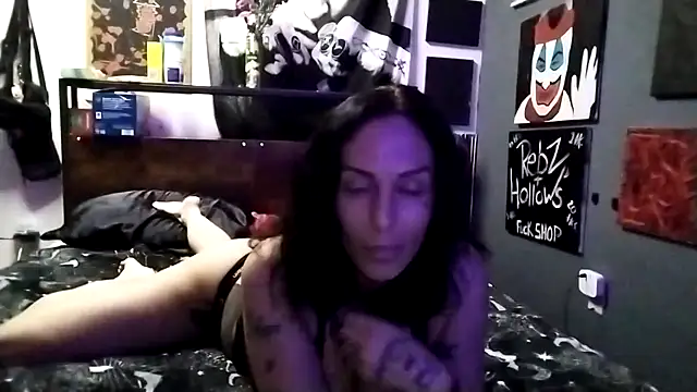 Snapshot of inkdhollow1 chatting on 22, 10, 2025 inkdhollow1 online show from 22, 10, 2025