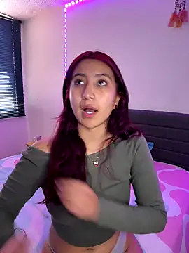 Snapshot of saramooon chatting on 3, 12, 2025 saramooon online show from 3, 12, 2025