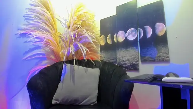 Snapshot of cloemorningstar chatting on 9, 11, 2025 cloemorningstar online show from 9, 11, 2025