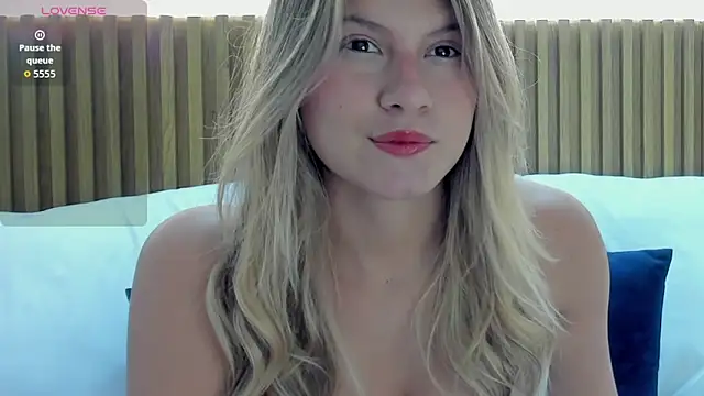 mia curry online show from 21, 12, 2025