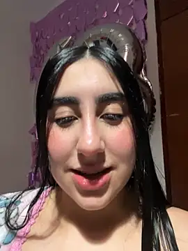 Snapshot of Miichii chatting on 31, 10, 2025 Miichii online show from 31, 10, 2025