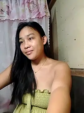 Snapshot of luna_light23 chatting on 2, 10, 2025 luna light23 online show from 2, 10, 2025