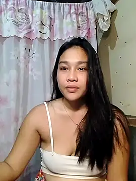 Snapshot of luna_light23 chatting on 3, 10, 2025 luna light23 online show from 3, 10, 2025