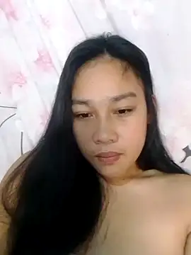 Snapshot of luna_light23 chatting on 30, 10, 2025 luna light23 online show from 30, 10, 2025