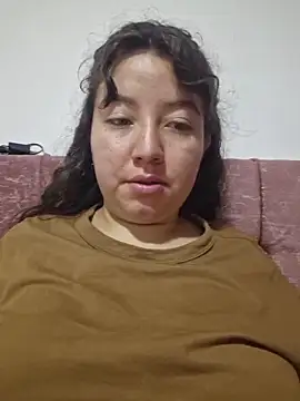 annyaparis online show from 13, 3, 2026